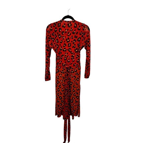 💰BOGO💰New CAbi Red Leopard Print Siren Wrap Dress sz M - Picture 6 of 11